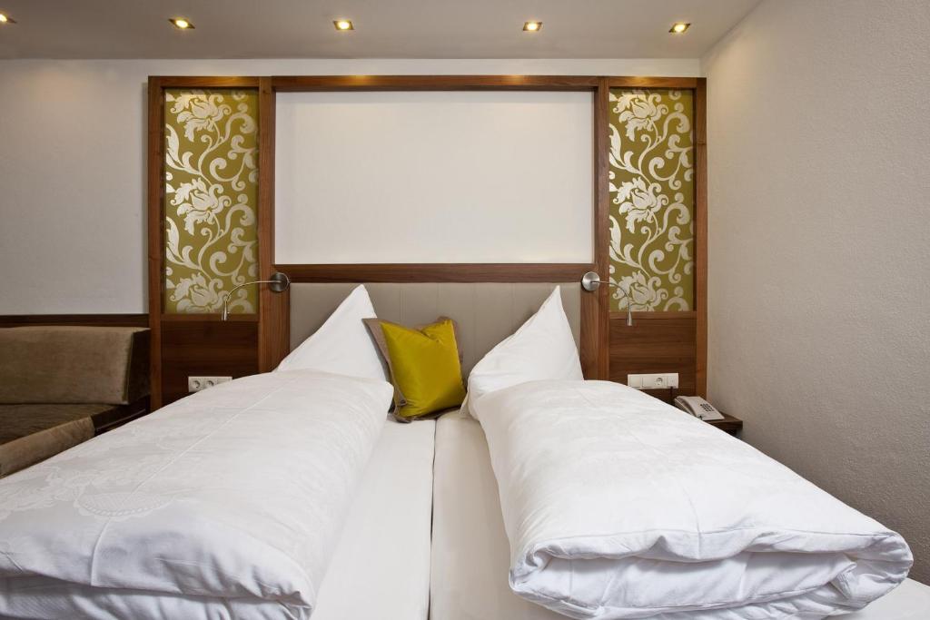 Hotel Garni Mirabell อิสชเกิล ภายนอก รูปภาพ